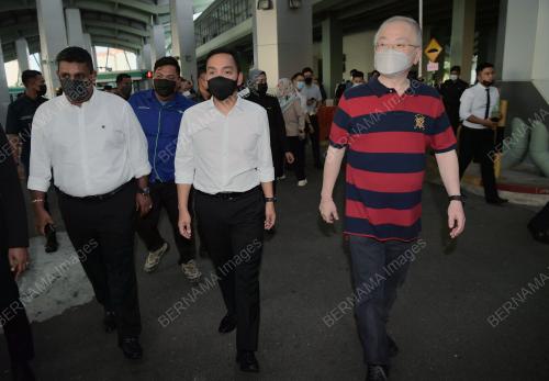 DATUK ONN HAFIZ GHAZI
