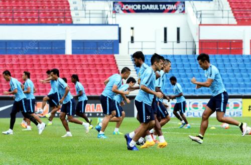 JB11_01062016_LATIHAN