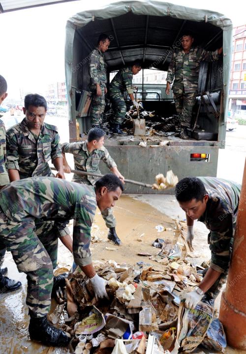 JB11_02022011_BANJIR_TENTERA