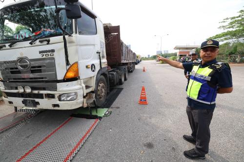 DATUK LOKMAN JAMAAN