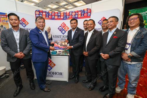 DATUK WILSON UGAK KUMBONG 