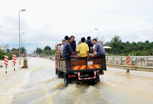 JB11_03022011_BANJIR