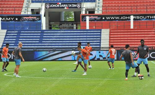 JB11_03022015_JDT