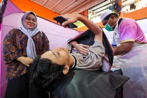 JOM BERKHATAN