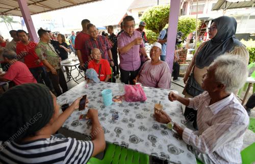 JB11_05112019_MENTERI_BERKEMPEN