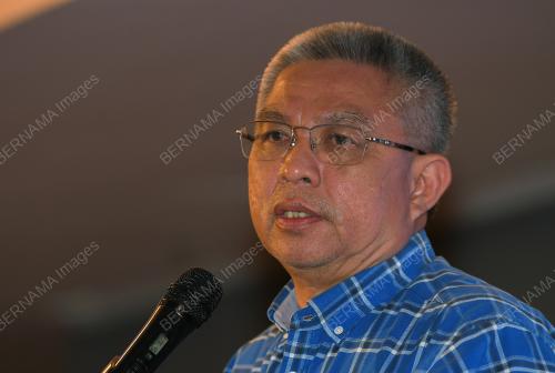DATUK SERI DR ADHAM BABA 