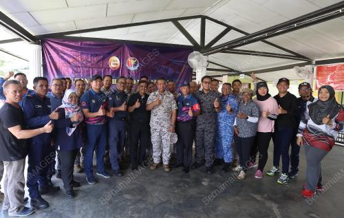LAKSAMANA PERTAMA (M) NURUL HIZAM ZAKARIA