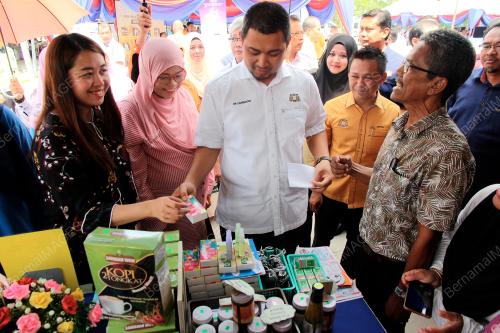JB11_12102019_HARI_WARGA_EMAS_DAN_OKU