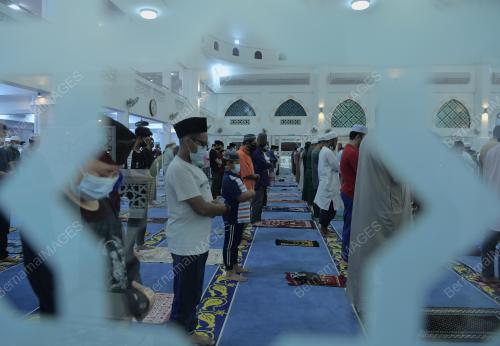 MASJID SULTAN ISKANDAR BANDAR DATO ONN
