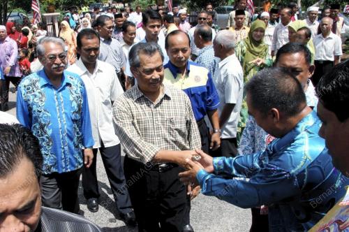 MUHYIDDIN YASSIN