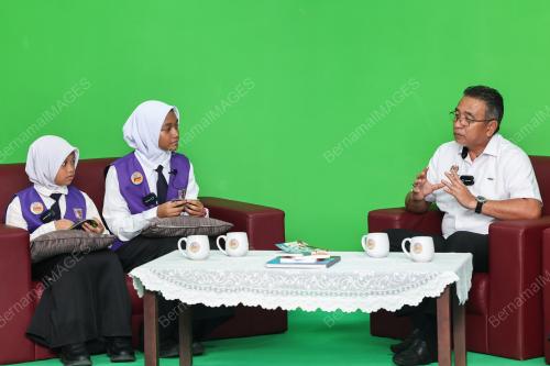 ADLY ZAHARI