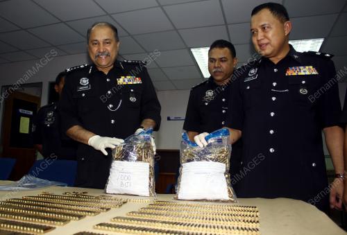 JB11_20032014_POLIS_PELURU