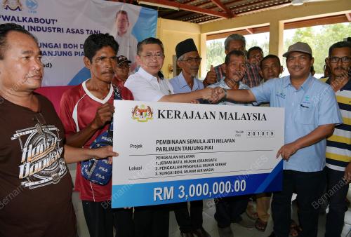JB11_20102019_BERSAMA_NELAYAN_BN201910194926
