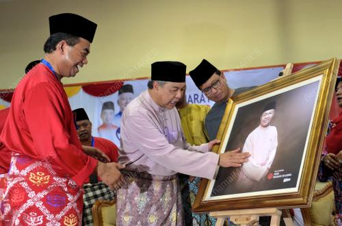 JB11_22082015_UMNO_SRI_GADING