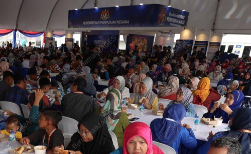 SAMBUTAN MINGGU PERPADUAN