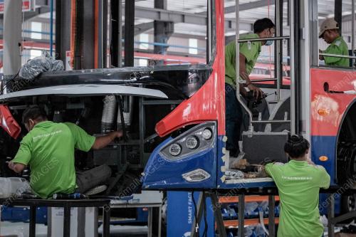 PEMBUATAN BAS RAPID KL