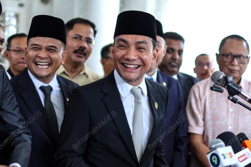 DATUK ONN HAFIZ GHAZI
