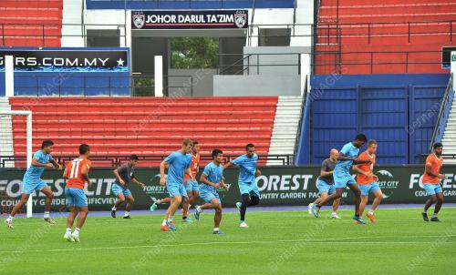 JB12_03022015_JDT