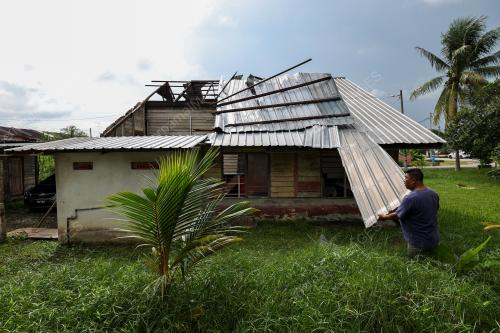 RUMAH_RIBUT