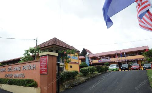 JB12_05092013_SEKOLAH_GP