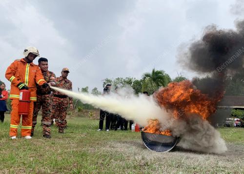 JB12_06082019_BOMBA
