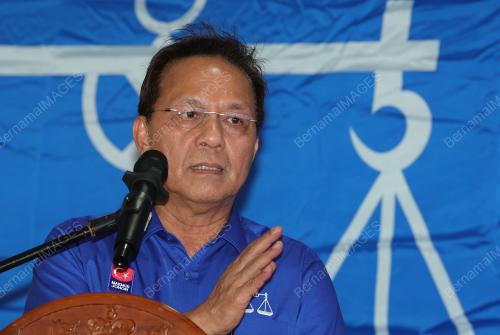 DATUK SERI HASNI MOHAMMAD