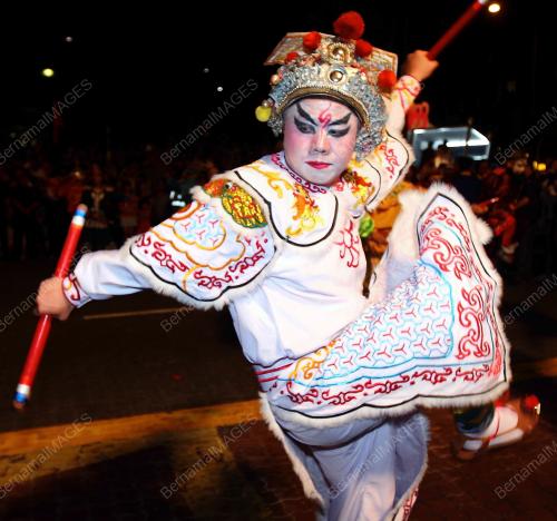 JB12_12022012_CHINGAY