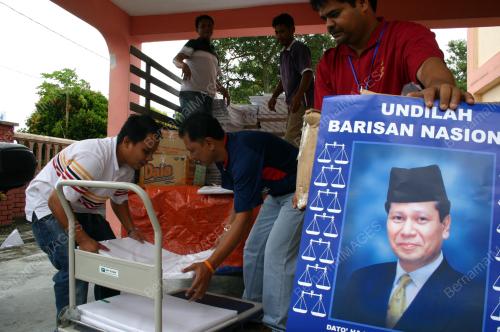 BN JOHOR-POSTER