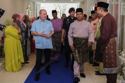 SULTAN JOHOR SULTAN IBRAHIM ALMARHUM SULTAN ISKANDAR 