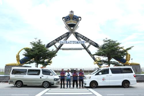 AKTIVIS 'WAKAF DIRI' DEMI FARDU KIFAYAH