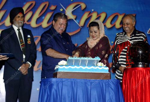JB12_19022011_JUBLI_EMAS-SMK