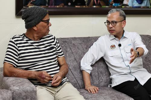 DATUK FAHMI FADZIL 