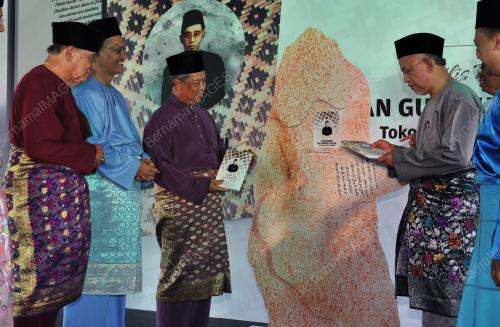 JB12_19052012_BUKU
