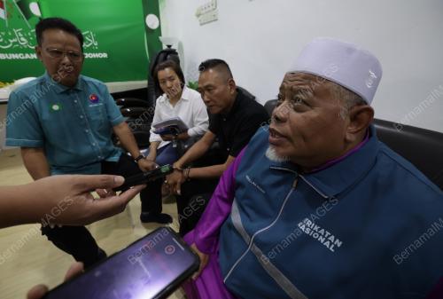ABDULLAH HUSIN