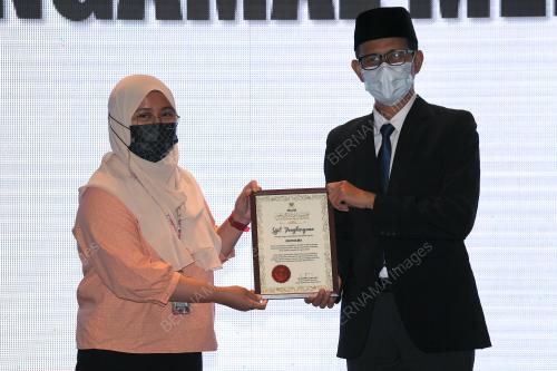 MOHD FARED MOHD KHALID
