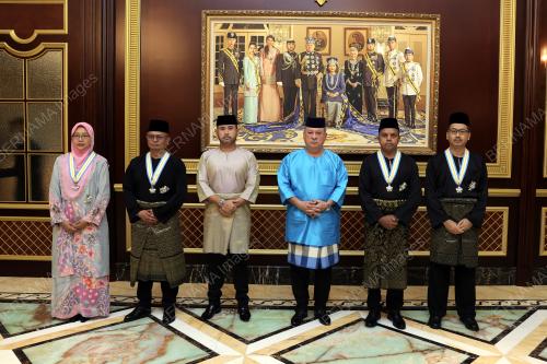 SULTAN JOHOR SULTAN IBRAHIM ALMARHUM SULTAN ISKANDAR