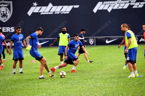 JB13_01112017_JDT_BERLATIH