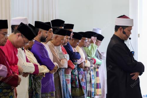 TUNKU MAHKOTA ISMAIL