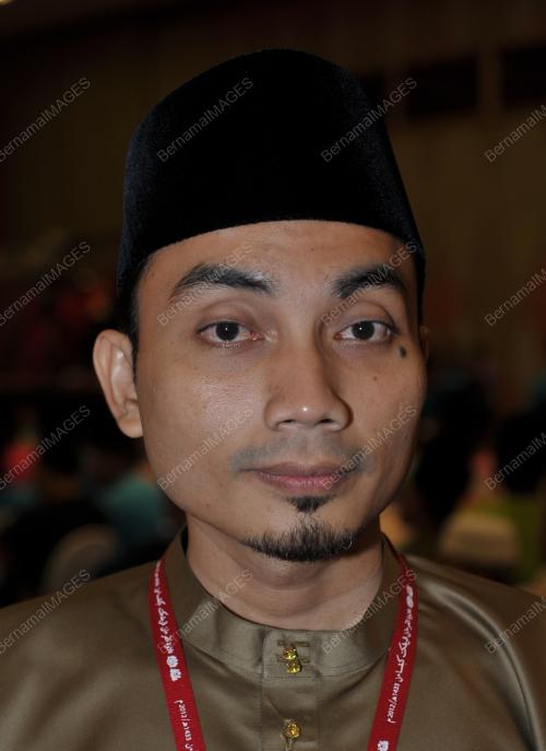 JB13_05062012_WAN_AHMAD