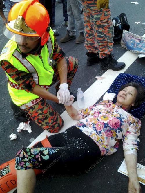 JB13_07102015_KEMALANGAN_BAS