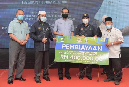 DATUK SERI DR RONALD KIANDEE