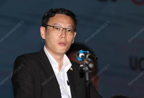 LEE TING HAN