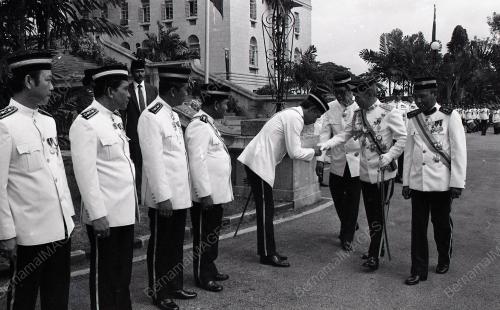 SULTAN ISKANDAR