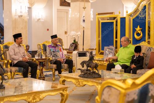 SULTAN JOHOR SULTAN IBRAHIM ALMARHUM SULTAN ISKANDAR 