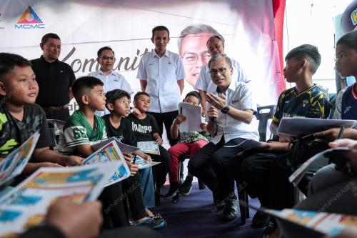JB13_16022026_FAHMI_NADI