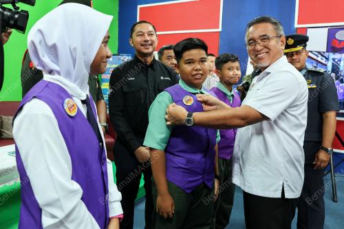 ADLY ZAHARI