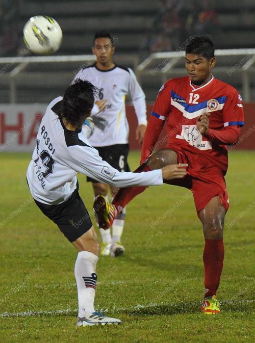 JB13_18022012_PIALA_FA