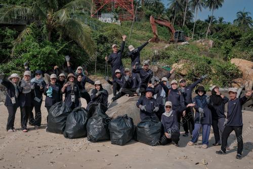 KUTIP SAMPAH PULAU AUR