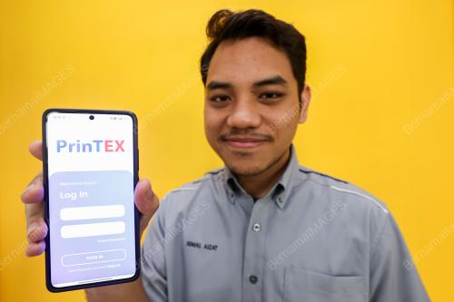 IQMAL AIZAT MOHD ZAMRI