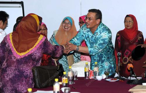 JB13_21092013_WANITA_UMNO